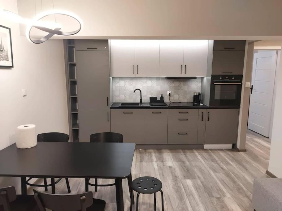 Uroczy Apartament W Scislym Centrum Gizycka Gizycko Exterior photo