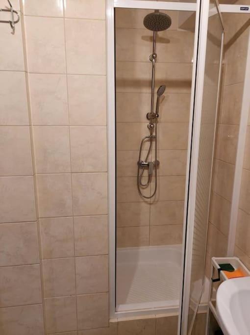 Uroczy Apartament W Scislym Centrum Gizycka Gizycko Exterior photo
